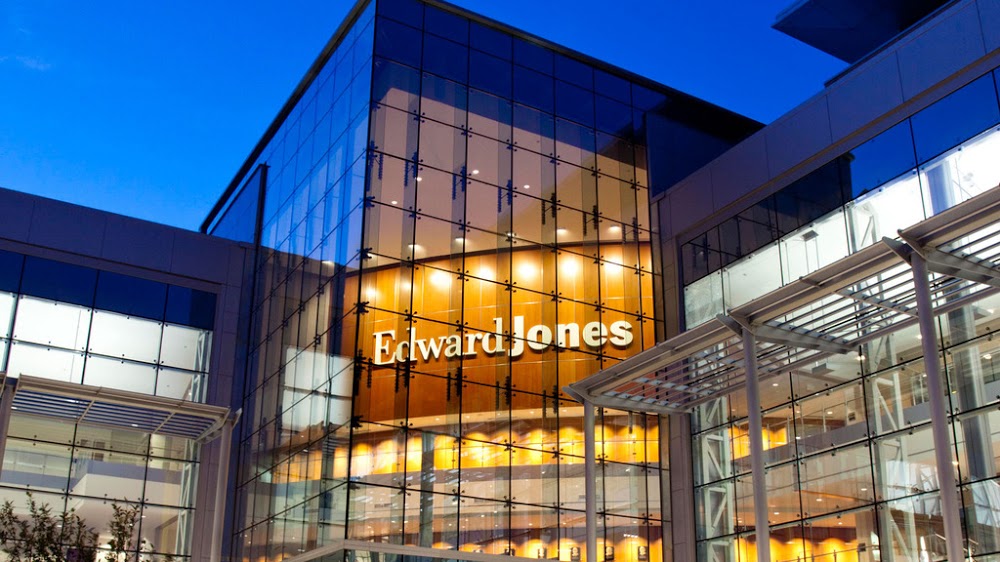 Edward Jones – Financial Advisor: Mark E Oda